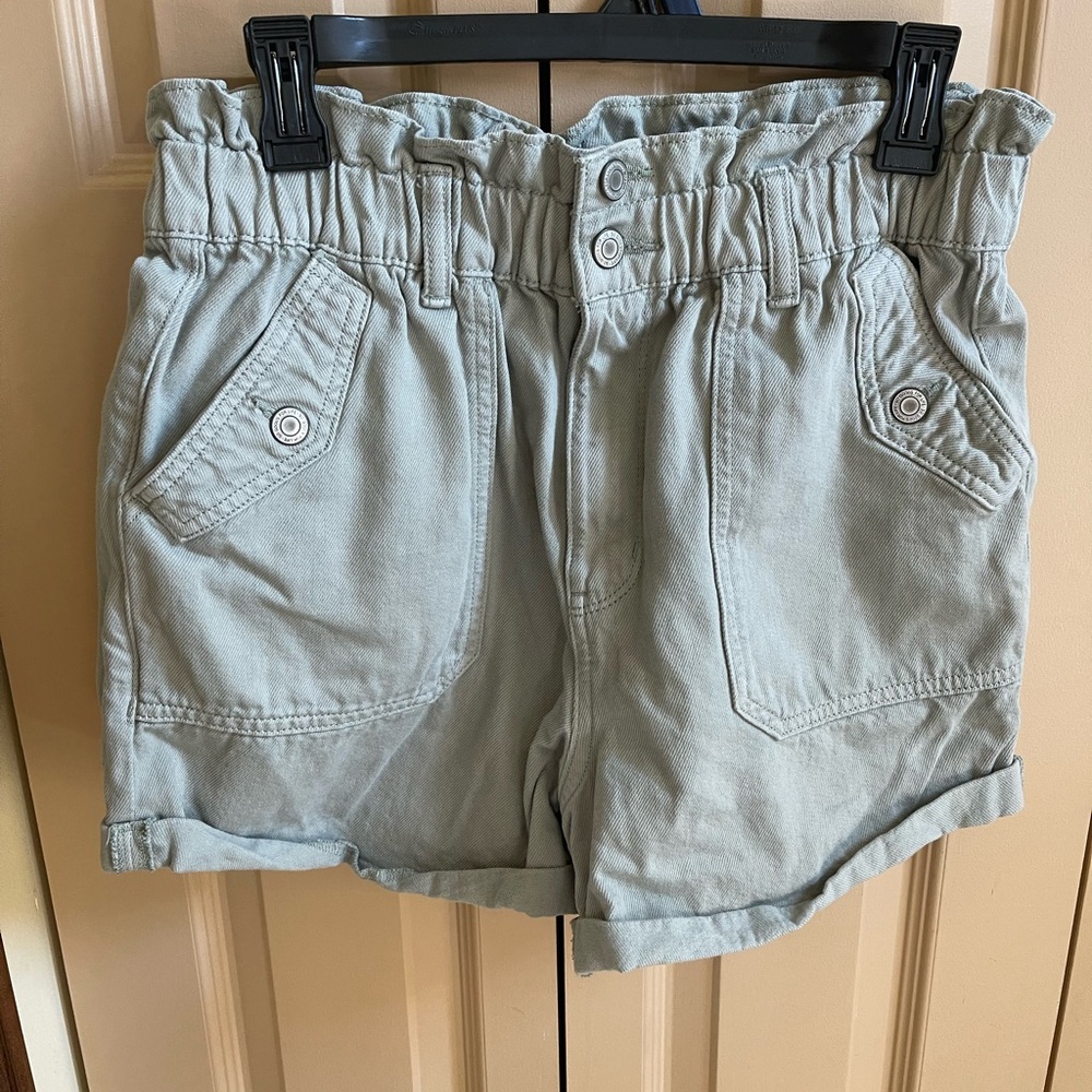 Kohl's Gray High Waist Casual Shorts